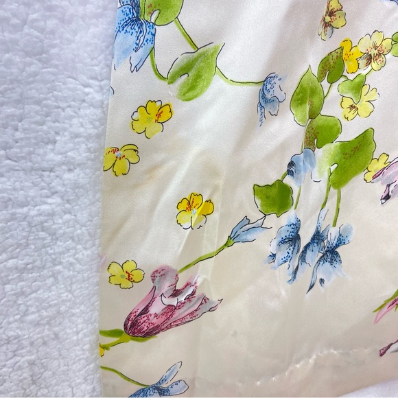 Saks fifth Avenue vintage floral flower garden party robe - Picture 13 of 14
